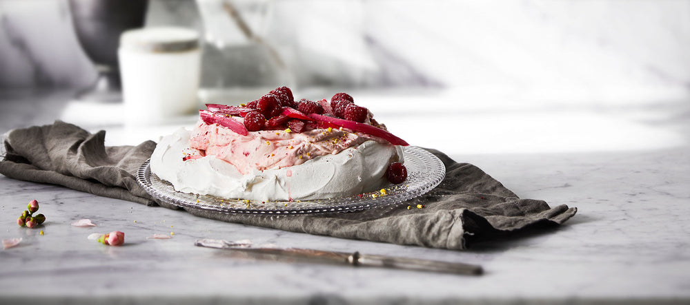 Pavlova con crema ai lamponi