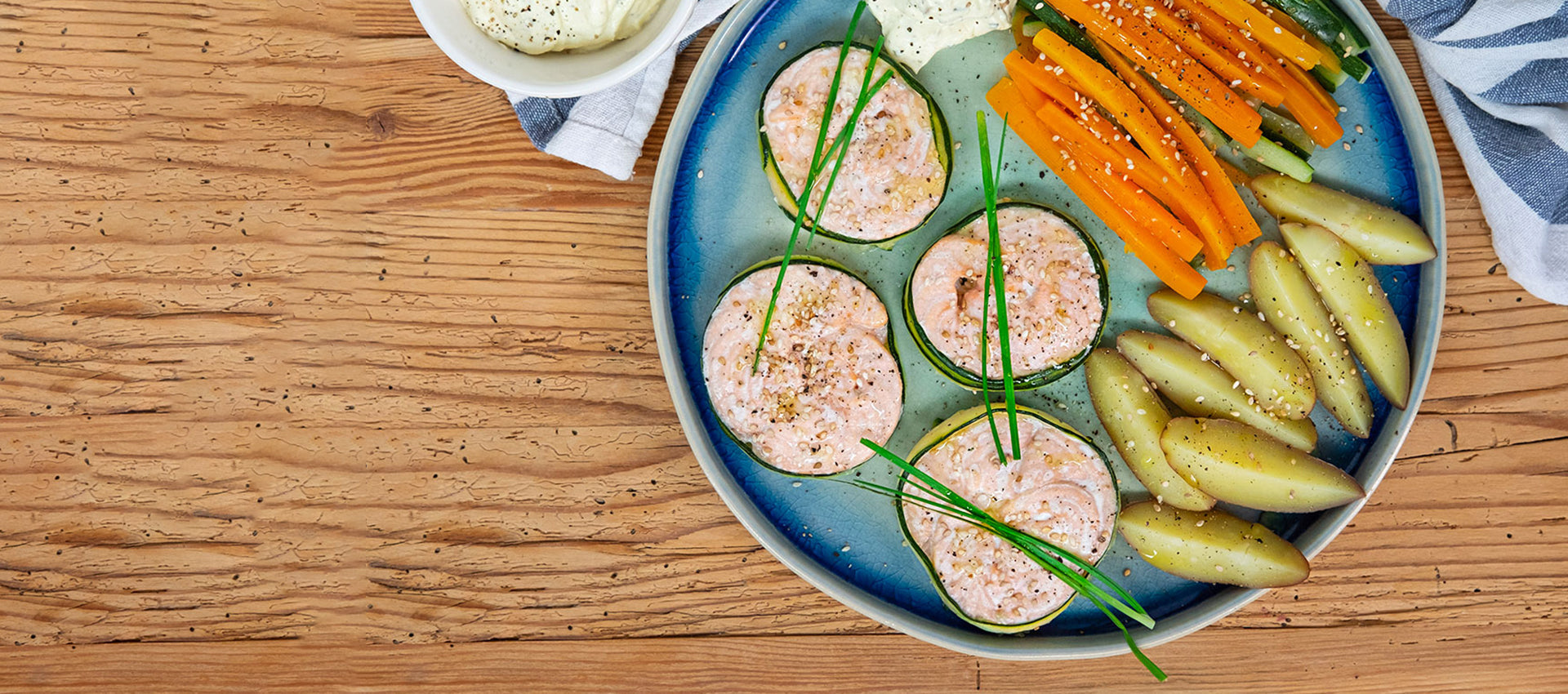 Roll di salmone con verdure