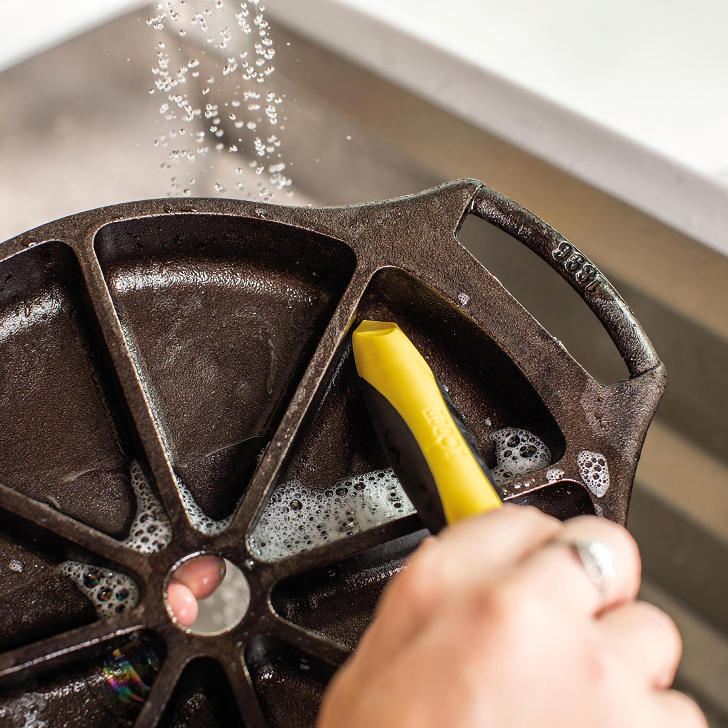 Spazzola per angoli lodge LDG CGBRSH Kunzi Shop 2