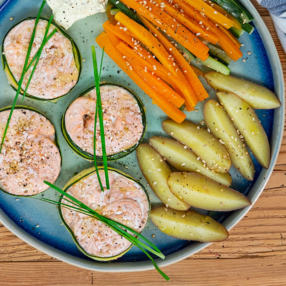 Roll di salmone con verdure