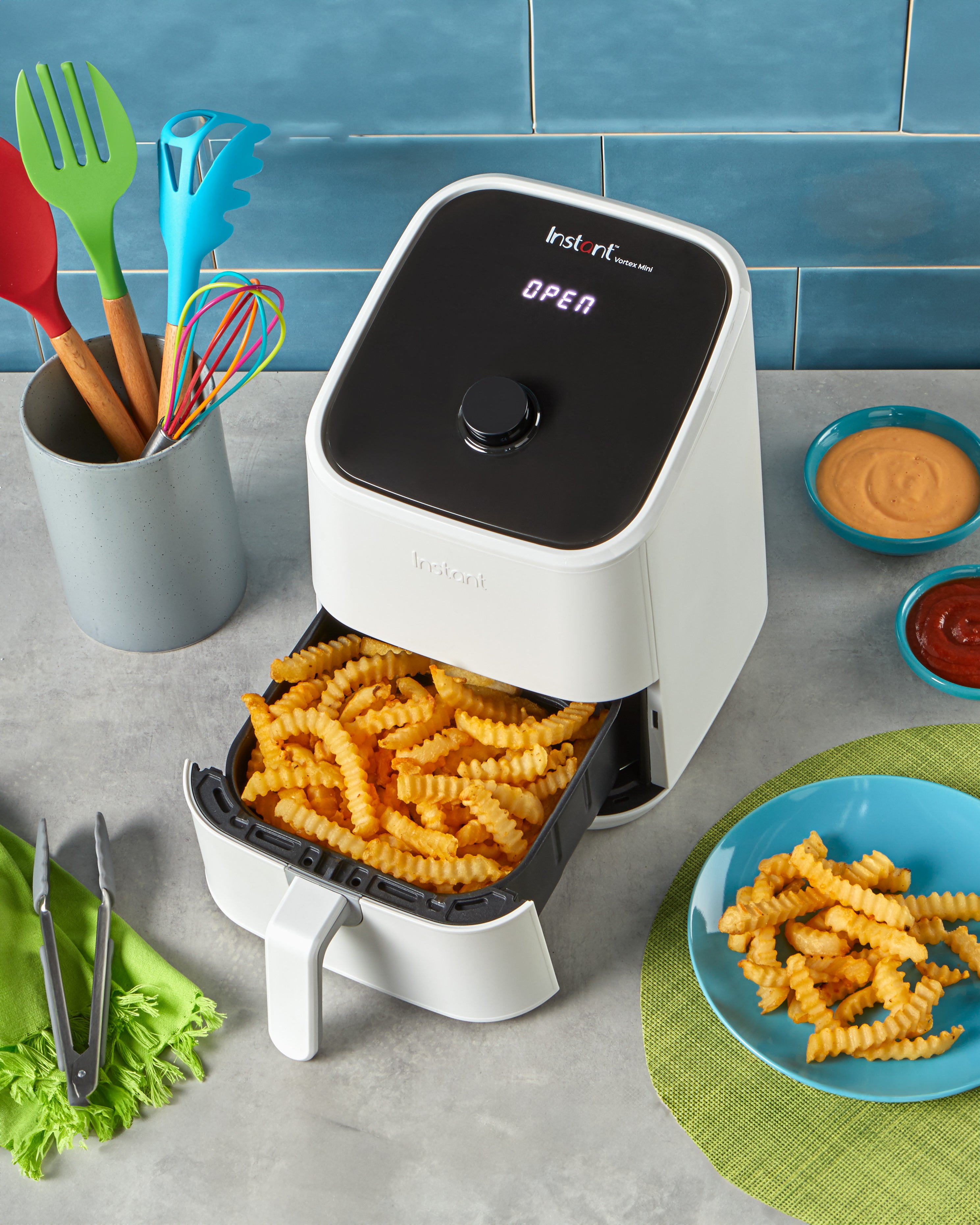 Mini Friggitrice Ad Aria Compatta 2,1 Quarti – 4 In 1: Friggere, Grigliare, Cuocere, Riscaldare – Controllo Temperatura E Timer 12h