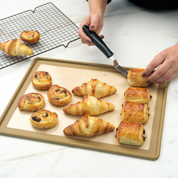 Set di 2 tappetini da forno in silicone - 40 x 30 cm - Riutilizzabili Set di 2 tappetini da forno in silicone - 40 x 30 cm - Riutilizzabili