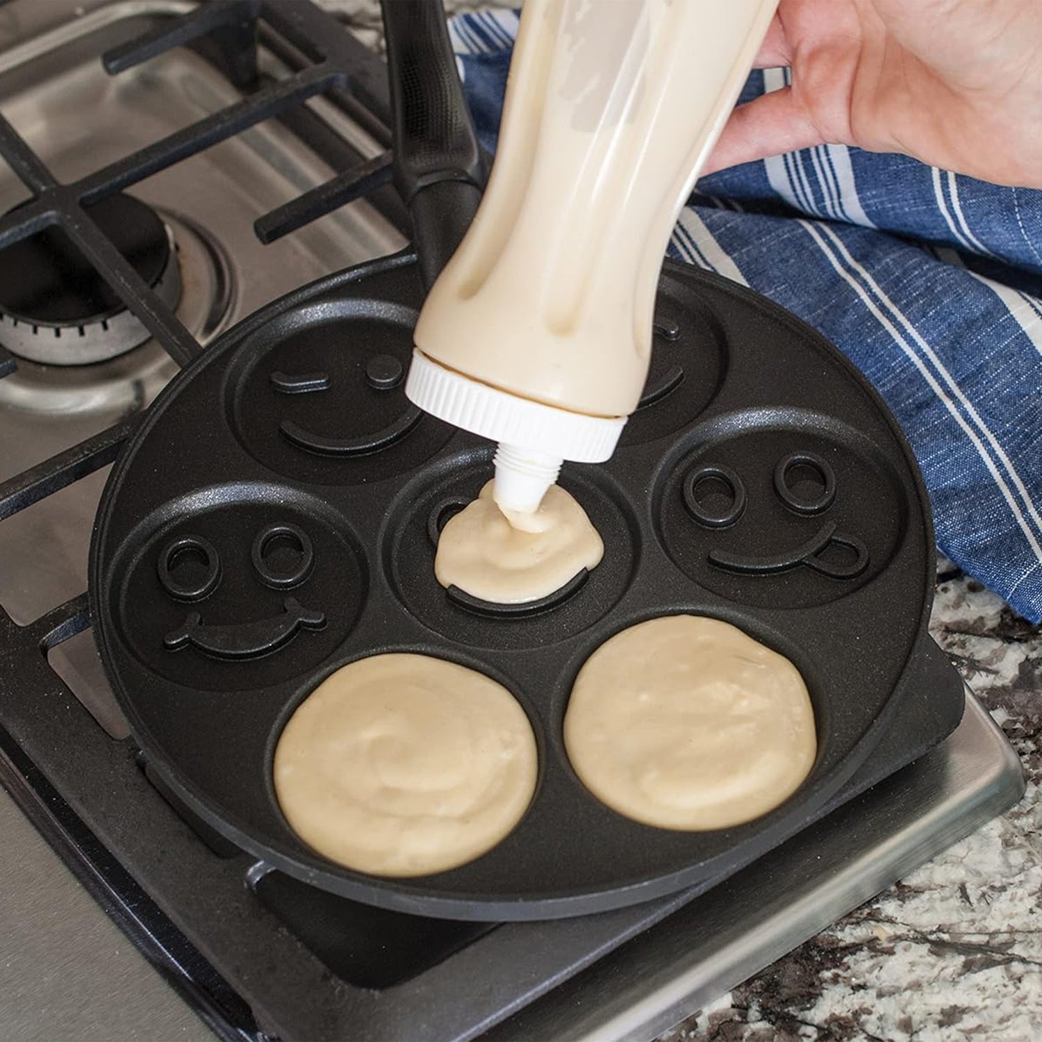 Dosatore per impasto pancake nordic ware NW 01125 Kunzi Shop 2