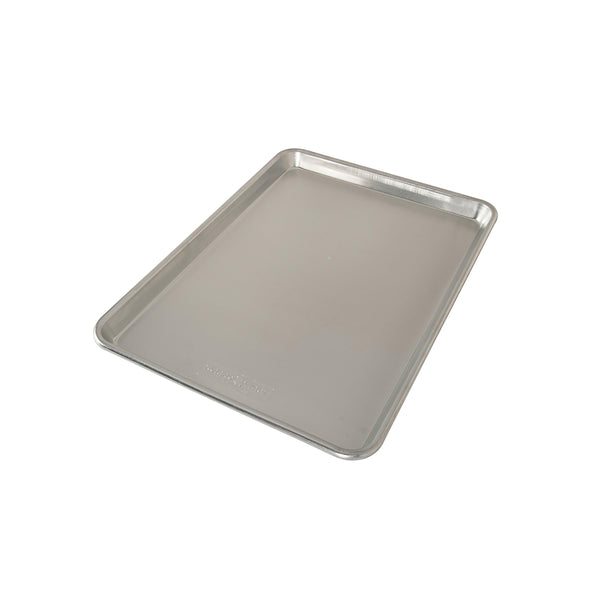 Glattes Backblech M nordic ware NW 43100 Kunzi Shop