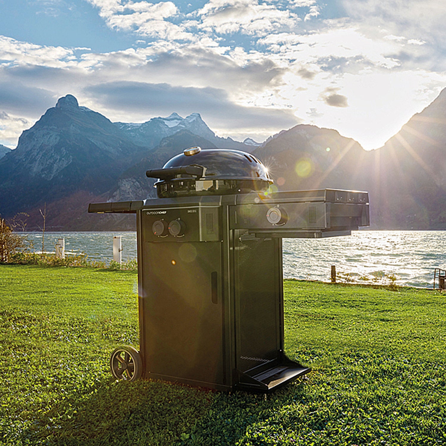 Barbecue a gas DAVOS 570 G PRO BZ 11KG outdoorchef ODC 18.128.81 Kunzi Shop 3