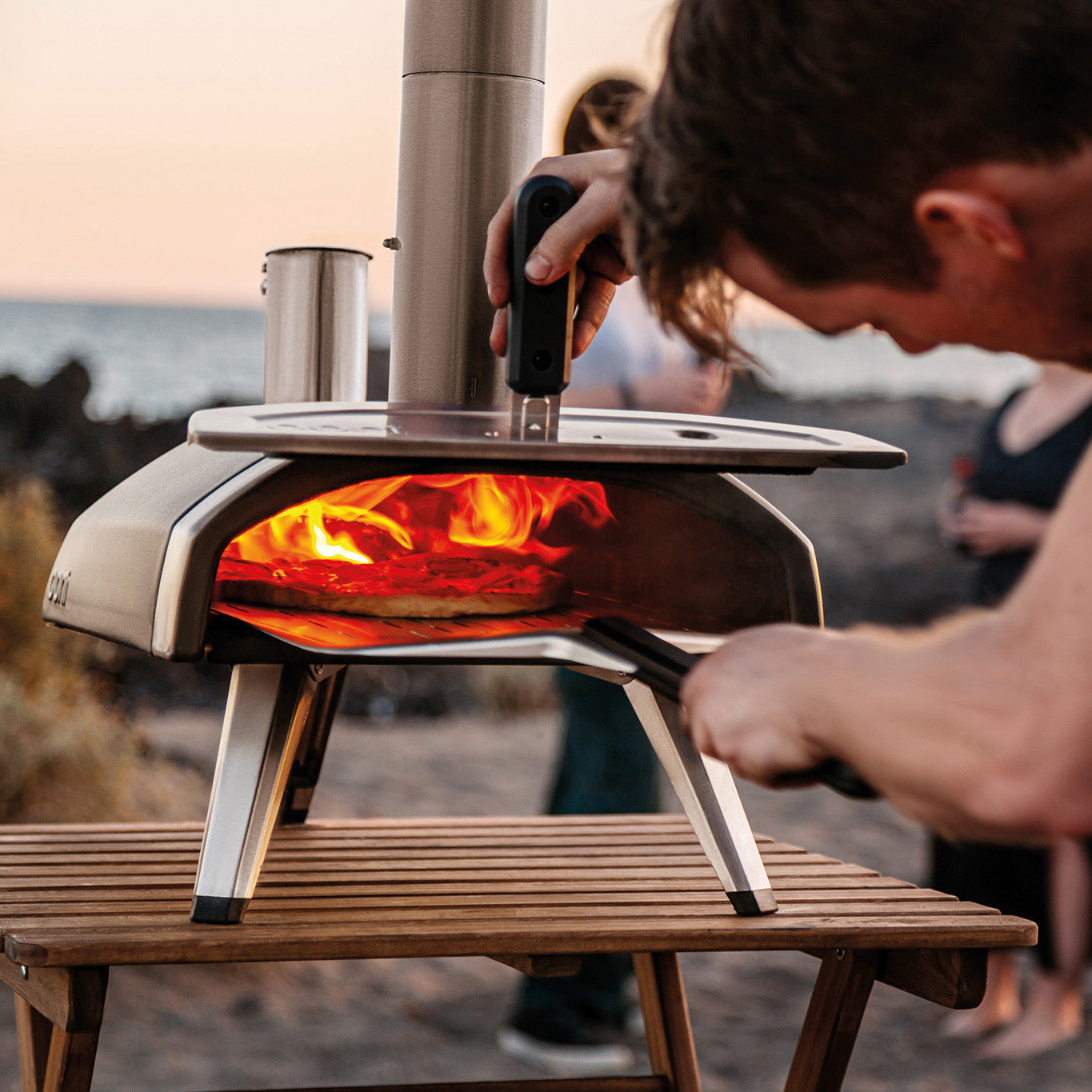 Forno Fyra con pala alluminio ooni OON ES1 Kunzi Shop 2