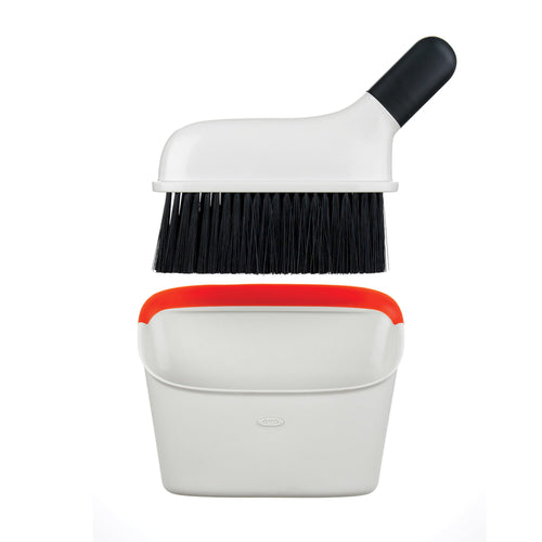 Set compatto spazzola e paletta oxo OXO 1334280 Kunzi Shop