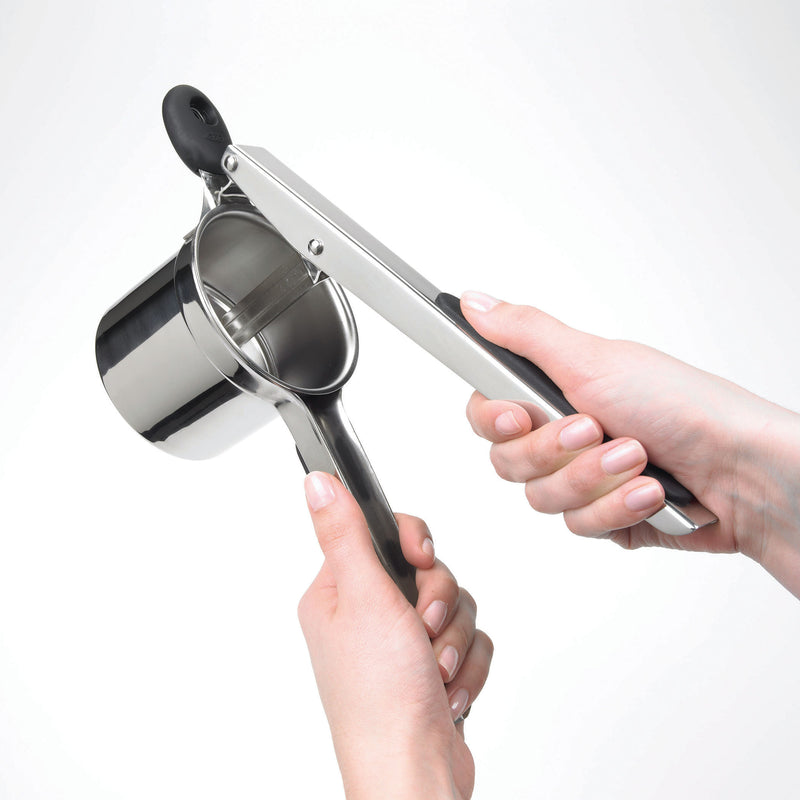 Good Grips Schiacciapatate oxo OXO 26981 Kunzi Shop