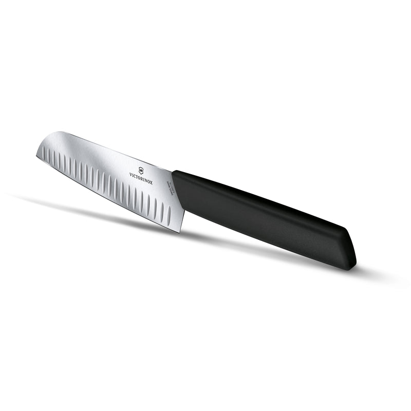 Coltello Santoku alveolato manico nero - Swiss Modern victorinox coltelleria V-6.90 53.17KB Kunzi Shop