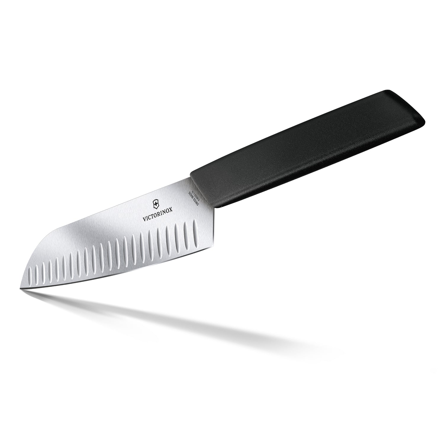 Coltello Santoku alveolato manico nero - Swiss Modern victorinox coltelleria V-6.90 53.17KB Kunzi Shop 4