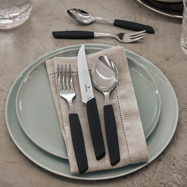 Set tavola 24 pezzi manico nero - Swiss Modern victorinox coltelleria V-6.90 93.12W.24 Kunzi Shop