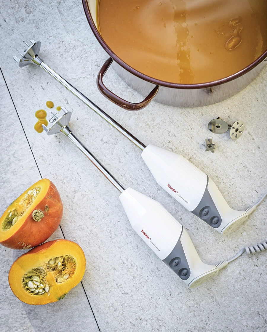 Con bamix prepari vellutate e creme in modo semplice e veloce. Un prezioso aiuto per trasformare gli ingredienti di stagione nel tuo comfort food.